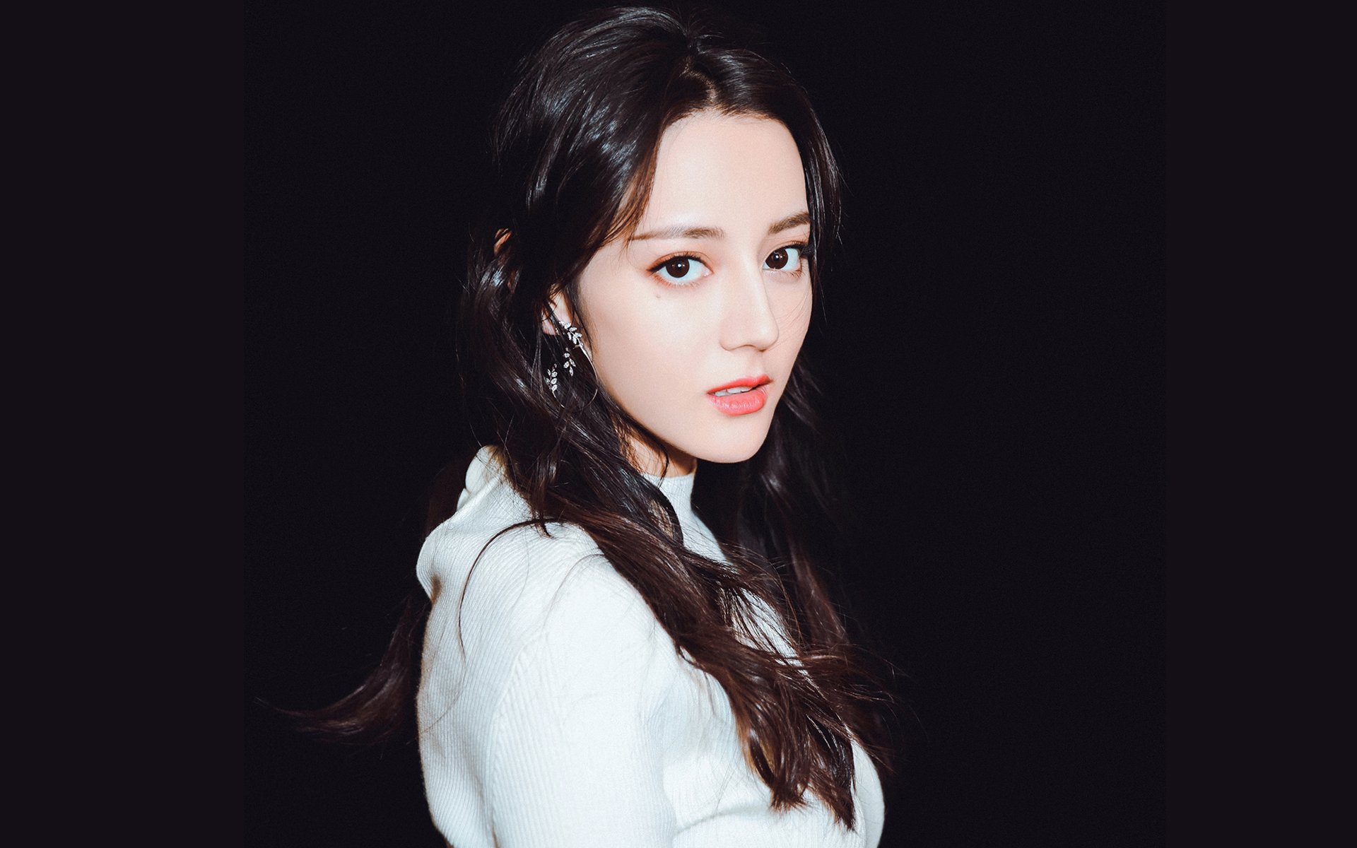 特色足球主题的城市文化夜市快速兴起,带动夜经济,足球城是哪个城市的别称